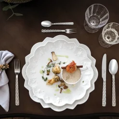 Boston dinermes, Roestvrij staal