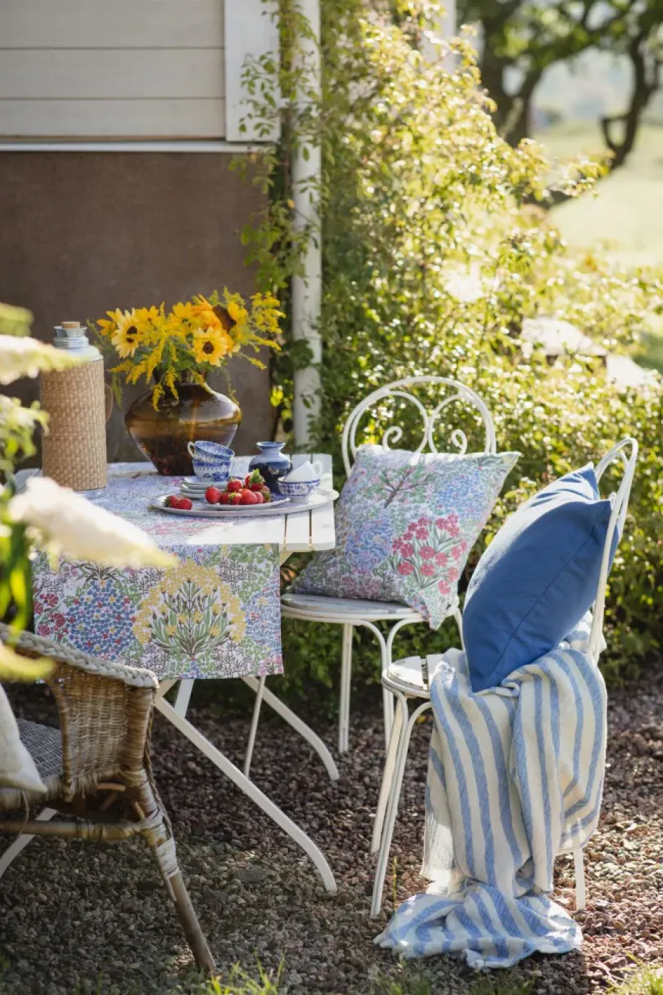 Botanic Garden tafelloper 45x150 cm, Multi-Blauw