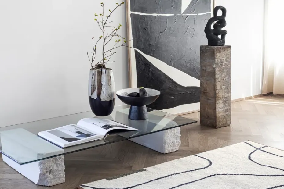 By Hand schaal op voet Ø31,5x20 cm, Off-white