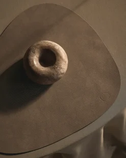 Corduroy placemat curve L, Nomad Grey