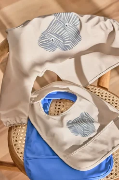 Erik Olifant slabbetje met mouw, Beige