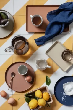 Erika dienblad 21x33 cm, Meerkat camel