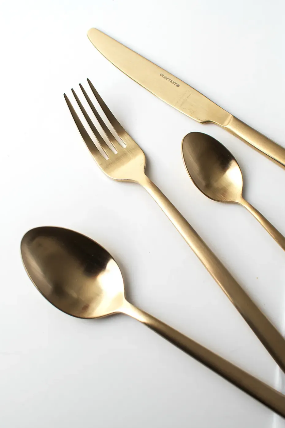 Eternum Nardo bestekset 16-delig, Champagne