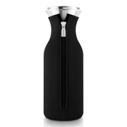 Eva Solo koelkastkaraf met geweven hoes, black (zwart)