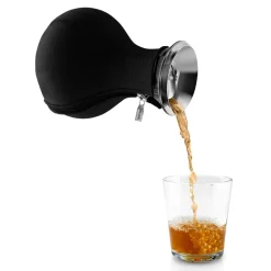 Eva Solo theemaker met hoes, zwart