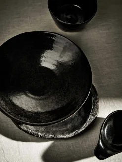 Fenix pastabord Ø23 cm, Bruin-zwart