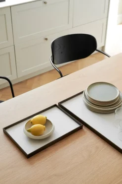 Frame dienblad large 35,5x50,6 cm, Gerookt eikenhout-beige