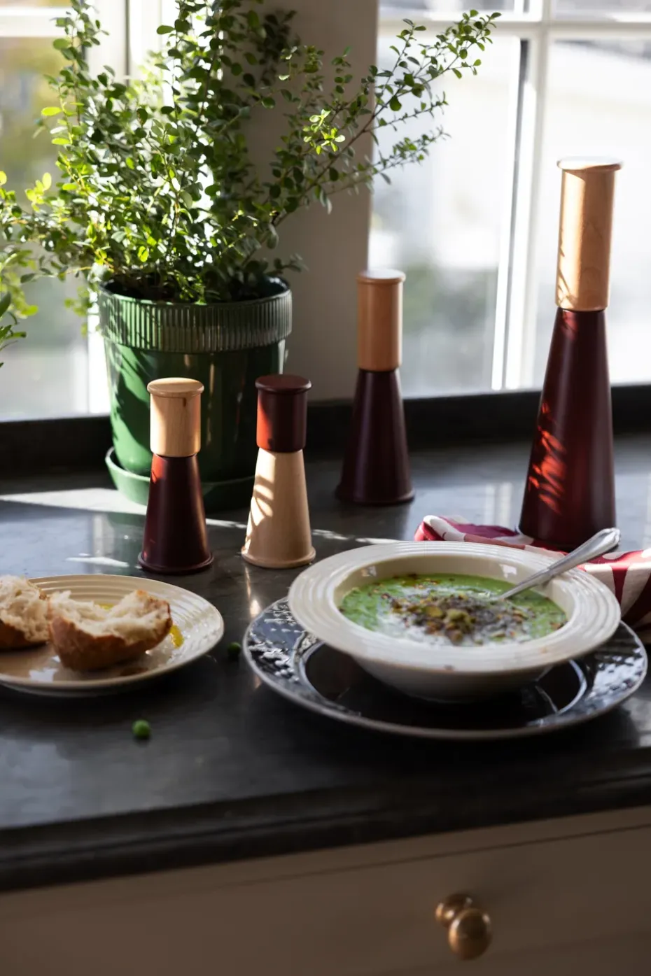 Gurken zout- en pepermolen klein 2 delen, Rood-bruin