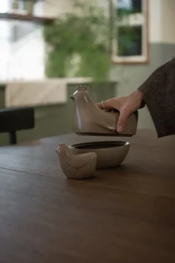 Happy hen schaal, Beige