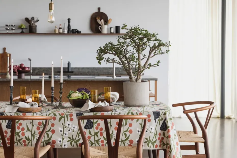 Kersenboomtuin tafelkleed, Beige, 145x250 cm