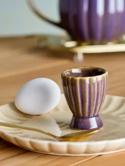 Latina eierdop, Purple