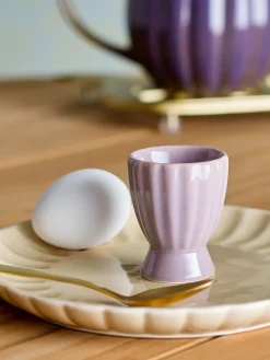 Latina eierdop, Rose