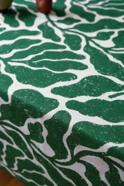 Leaves borsduk 149x250 cm, Greeb