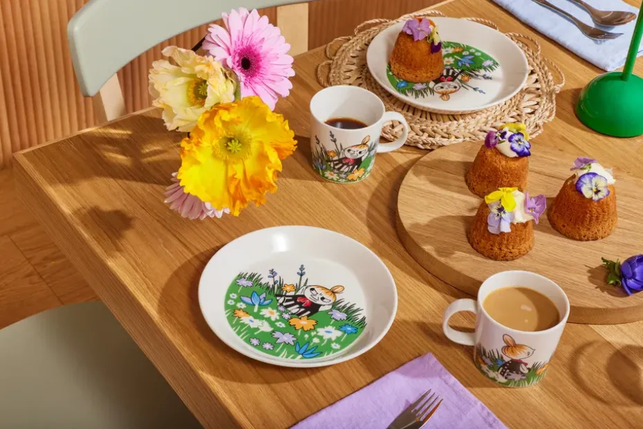 Lilla My på ängen Moominbord, Wit-multi