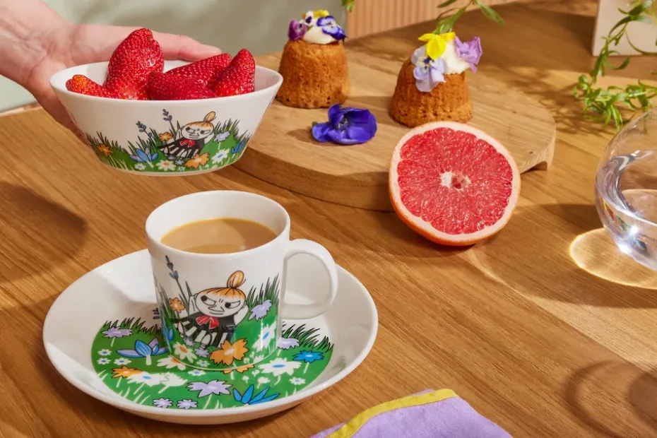 Lilla My på ängen Moominbord, Wit-multi