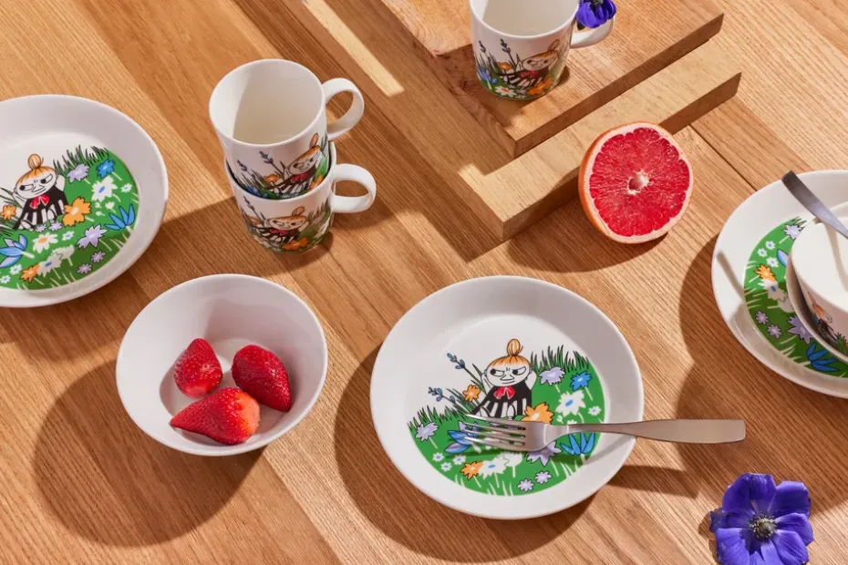 Lilla My på ängen Moominmok, Wit-multi