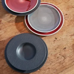 Manufacture Rock diep bord Ø28 cm, zwart