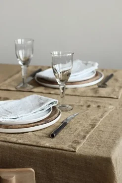 Marion tafelkleed linnen 145x270 cm, Pampas