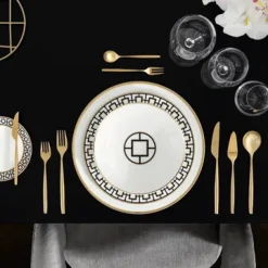 Metro Chic d'Or bestekset 24-delig, Goud