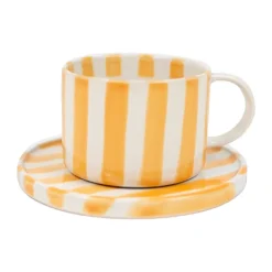 Monica kop met schotel, Geel