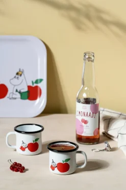 Moomin geëmailleerde mok 1,5 dl, Joyfull Apples