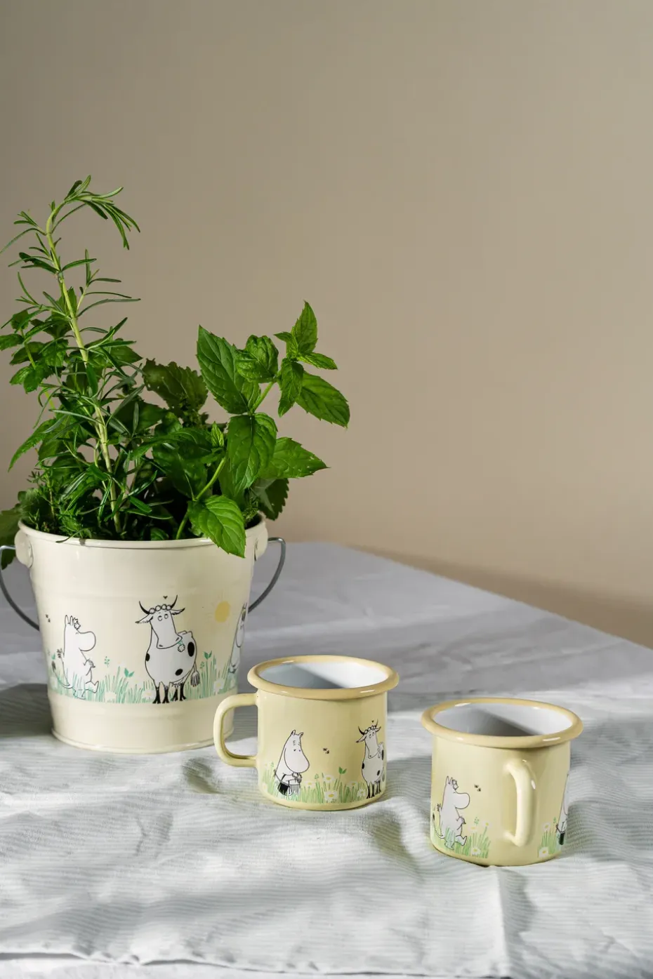 Moomin emaille mok 25 cl, Meadow