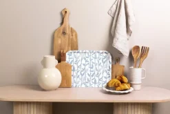 Mougli Blue dienblad 33x43 cm, Blue-white