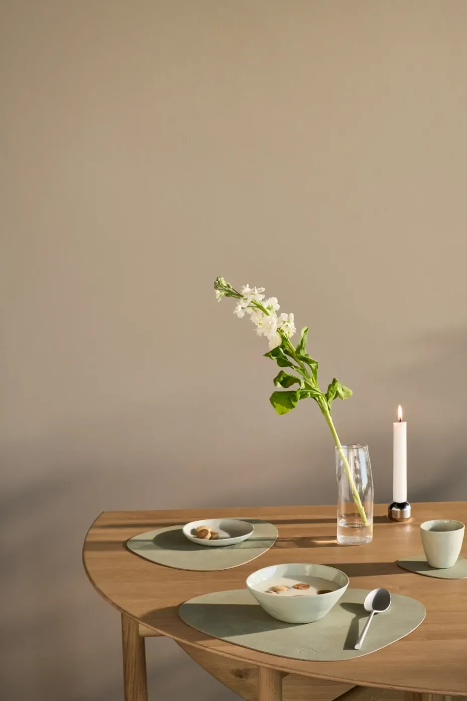 Nupo onderzetter curve, Olijfgroen