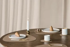 Nupo placemat curve L, Nougat