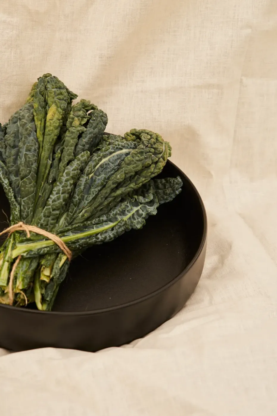 Raw serveerschaal Ø30cm, Titanium Black