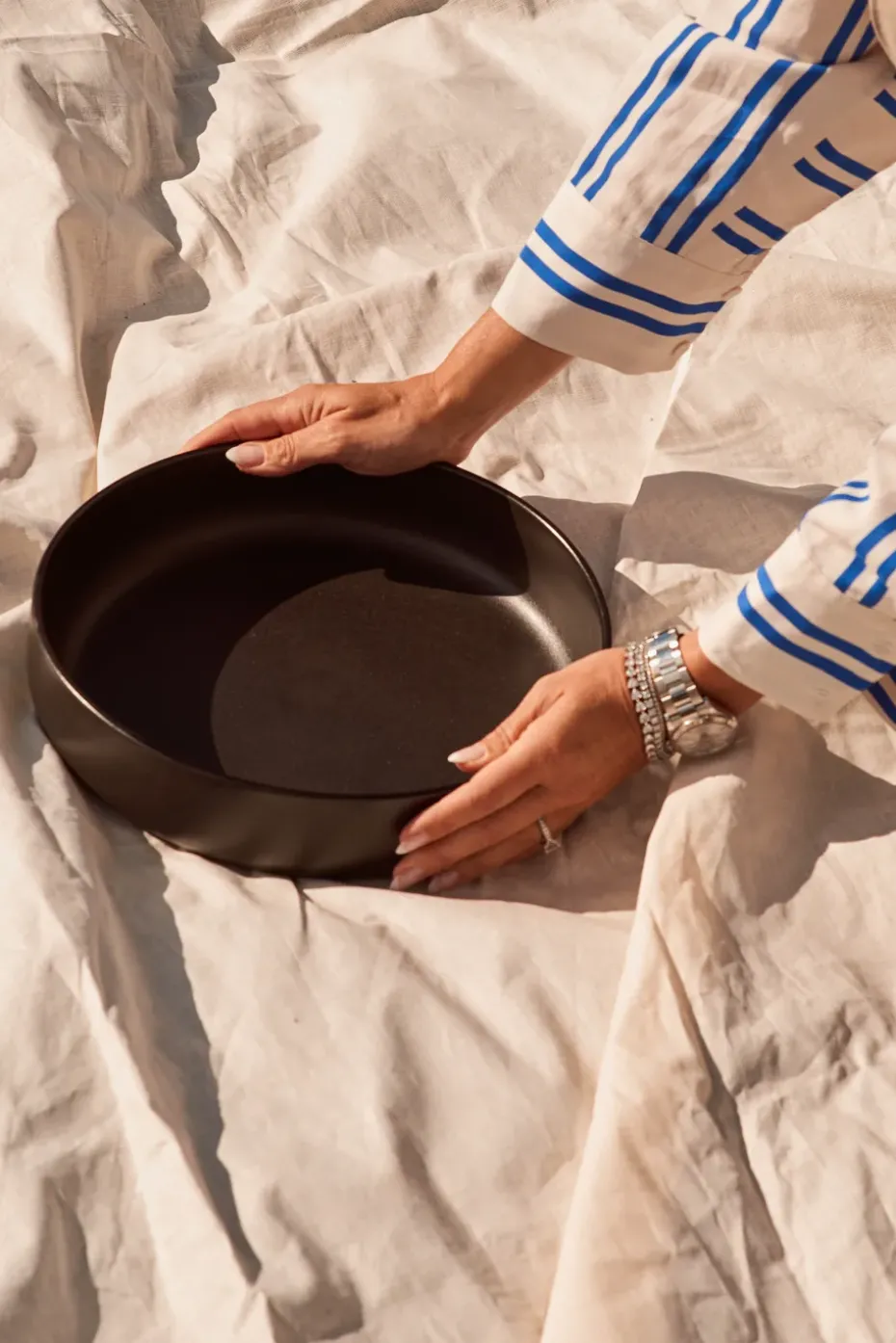 Raw serveerschaal Ø30cm, Titanium Black