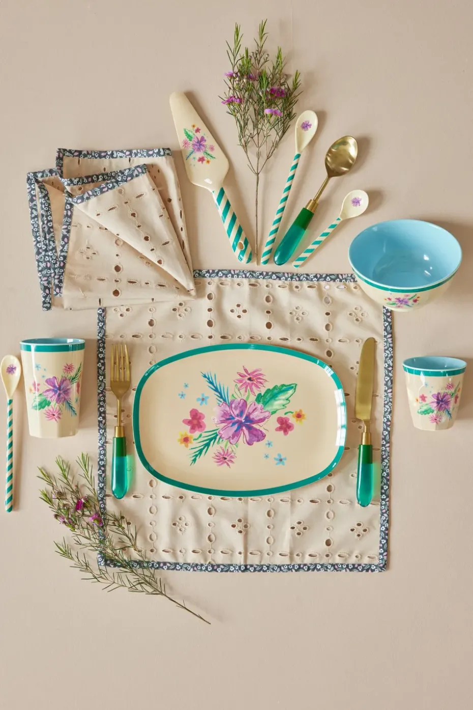 Rice melaminebeker medium, Arda bloom