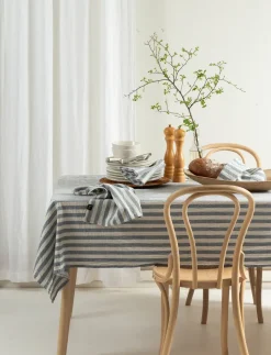 Riviera tafellaken 145x330 cm., Azur