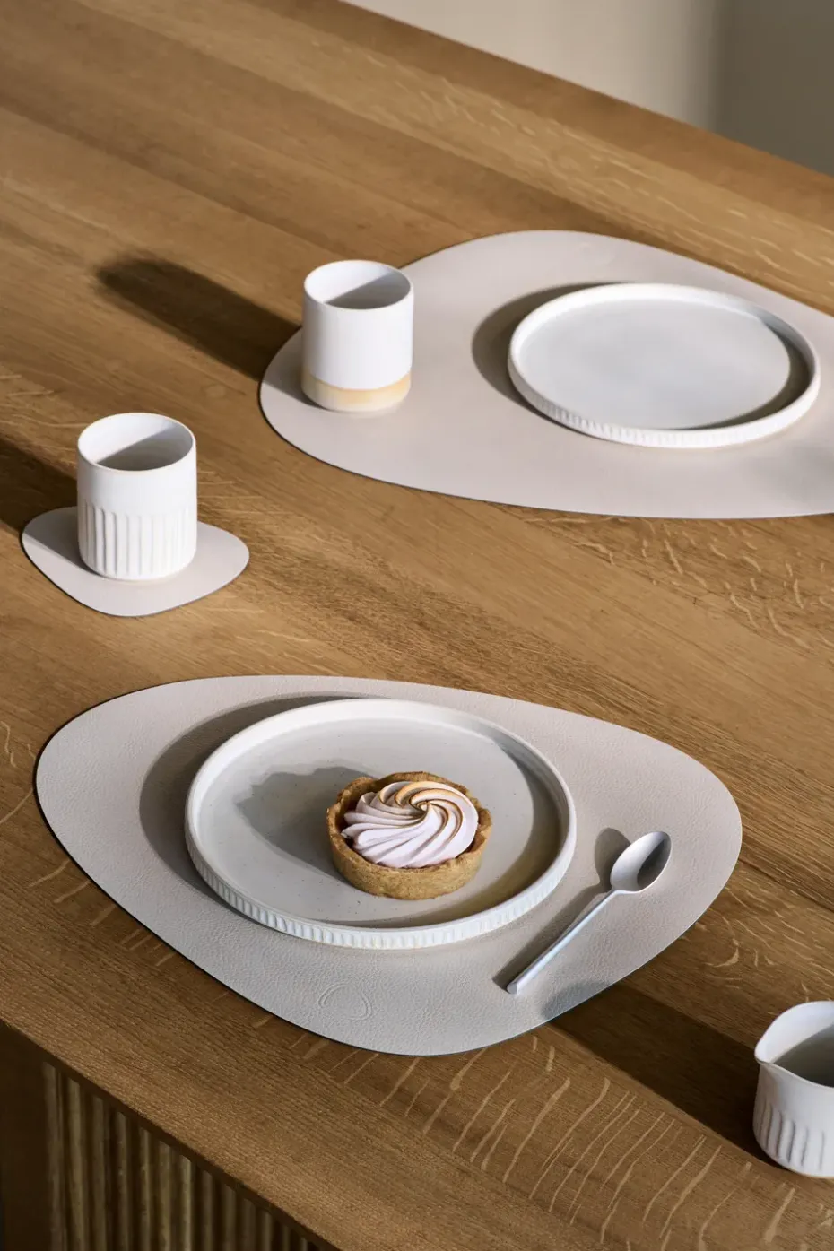 Serene glasonderzetter curve 11x13 cm, Cream