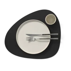 Serene placemat curve L 37x44 cm, Black