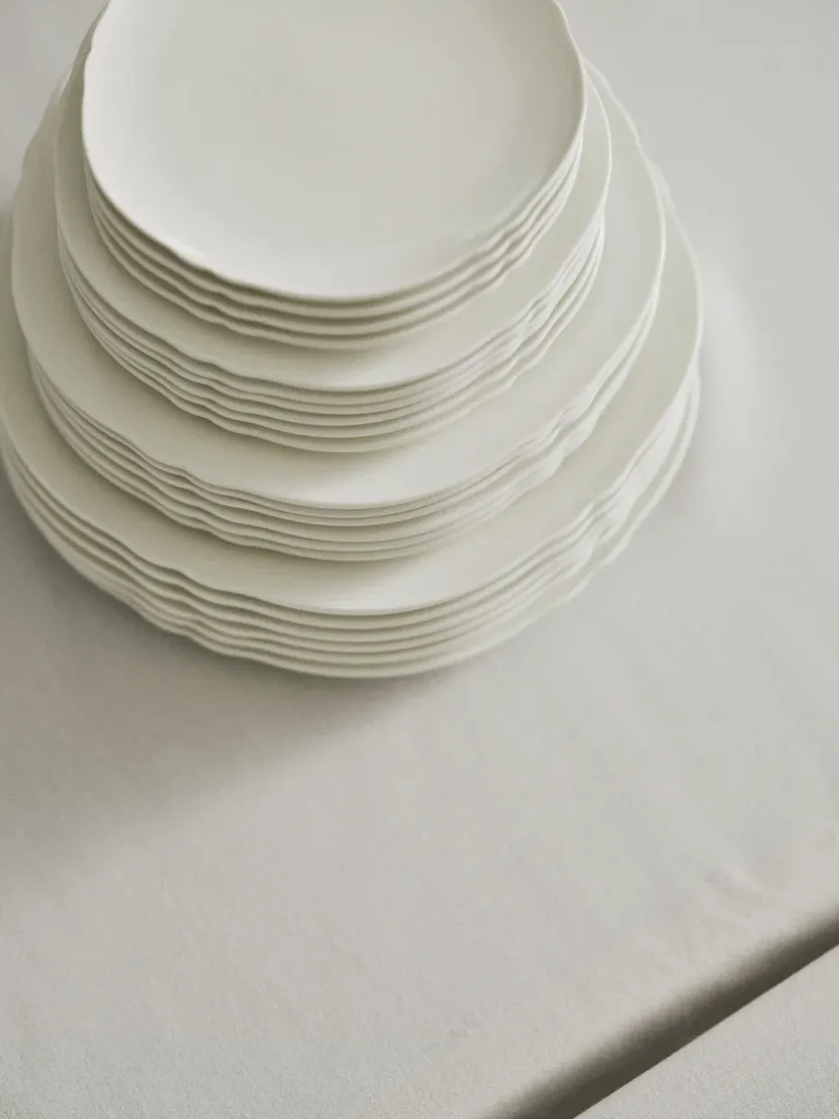 Silhouette bord L Ø26 cm 4-pack, White