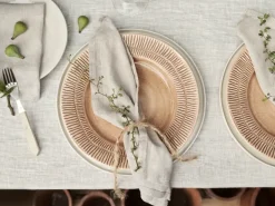 Stripes bord Ø28 cm, Cinnamon