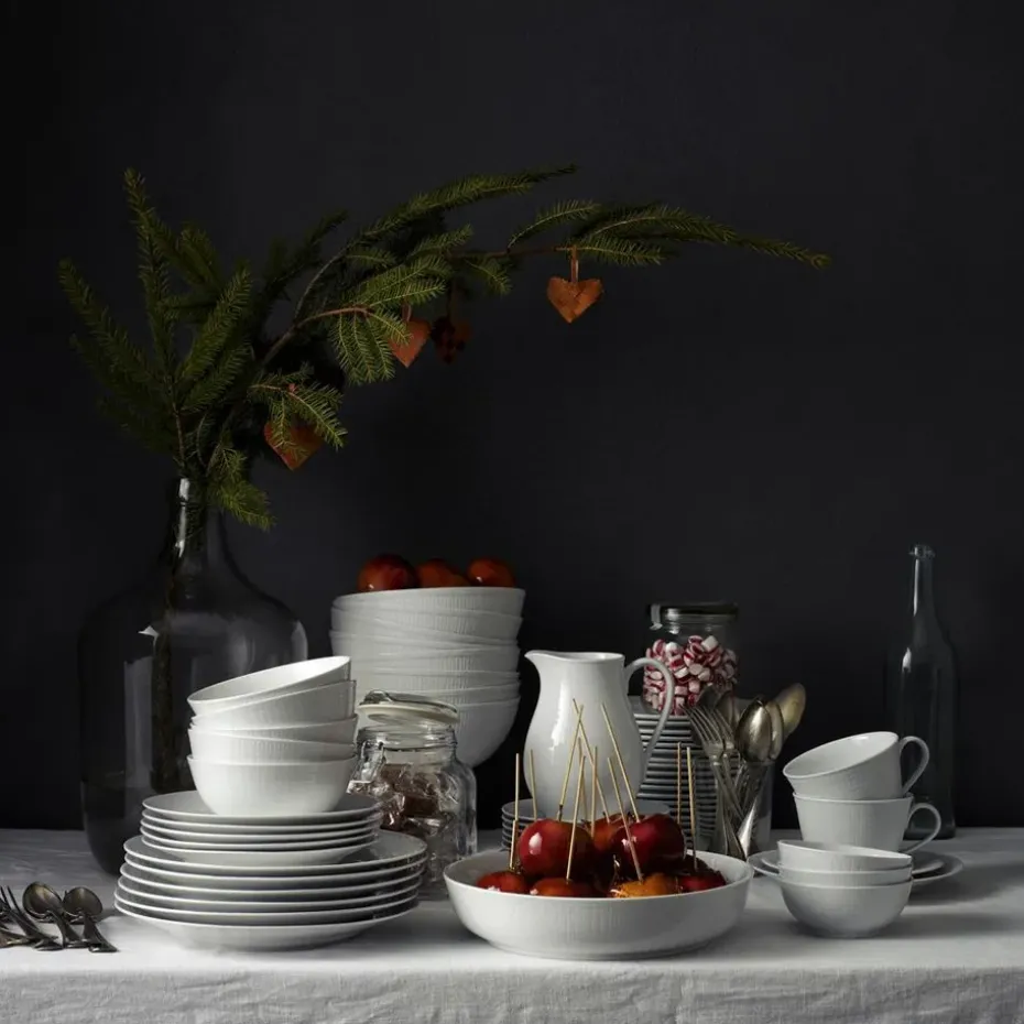 Swedish Grace bord klein Ø21 cm, snow (wit)