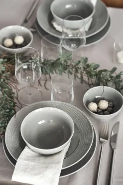 Swedish Grace diep bord Ø25 cm, Mist (grijs)