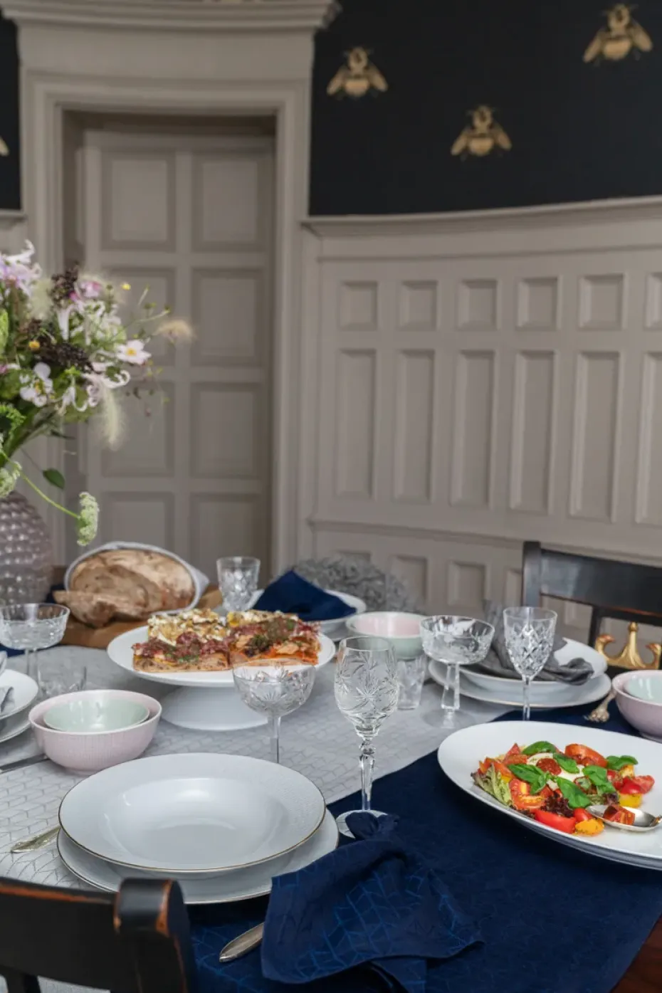 Swedish Grace taartbord 31 cm, Sneeuw