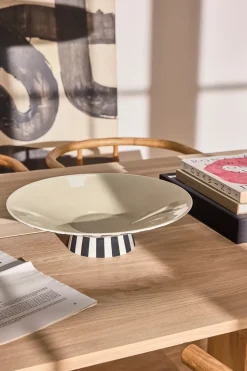 Toppu centerpiece laag Ø39x10,5 cm, Vanilla-black-white