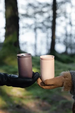 Tova reismok thermosmok 32 cl, Roze Pantone