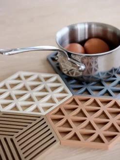 Triangle pannenonderzetter, Light Terracotta