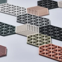 Triangle pannenonderzetter, cool grey (koelgrijs)